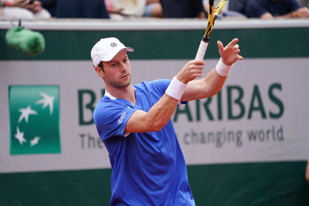 Van de Zandschulp gewinnt endlich wieder und ist nach fünf Sätzen weiter in Wimbledon